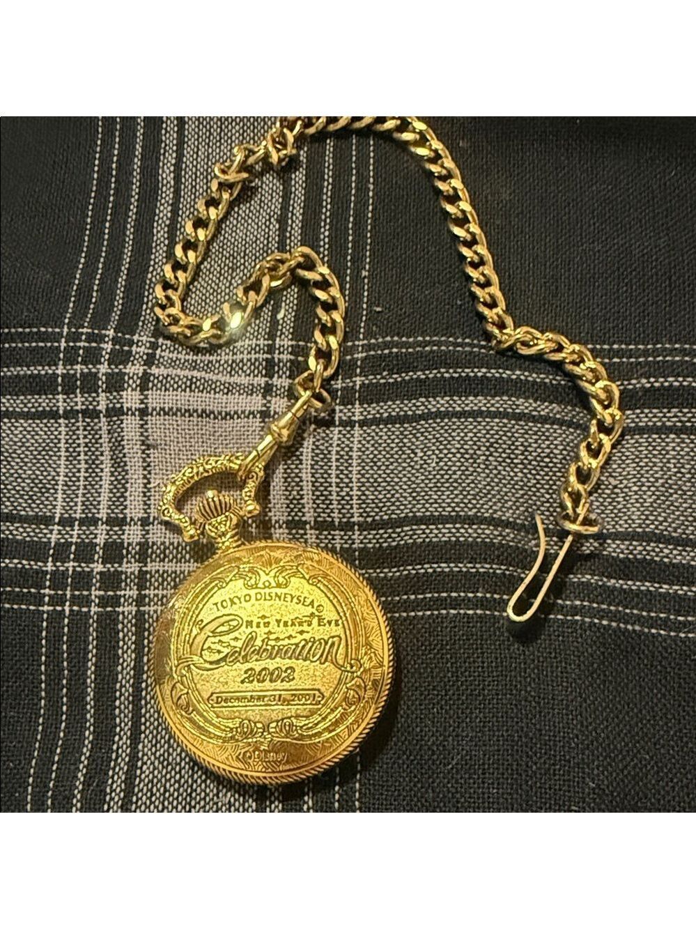 VTG Tokyo Disneysea Celebration 2002 Gold Pocket Watch with Chain - Picture 2 of 8
